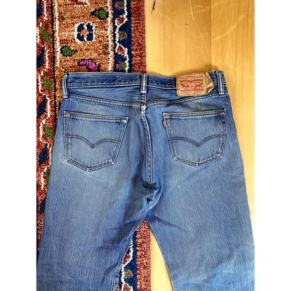 90s Levi 501 - Picture 8 of 9